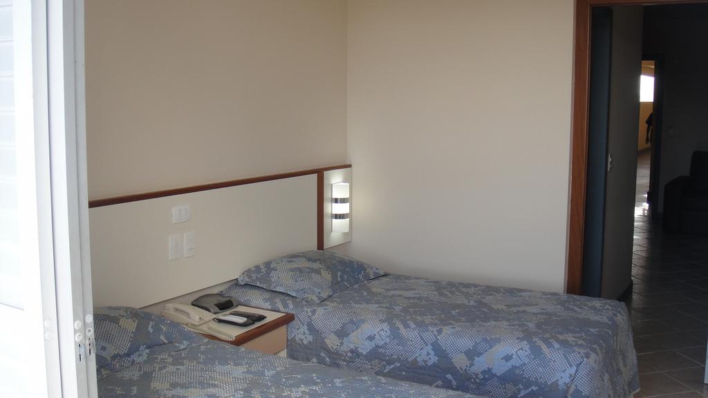 Coral Inn Vitoria Luaran gambar