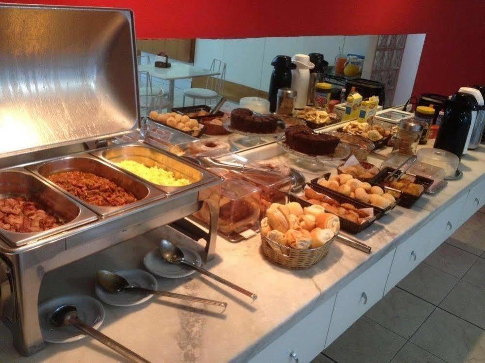Coral Inn Vitoria Luaran gambar